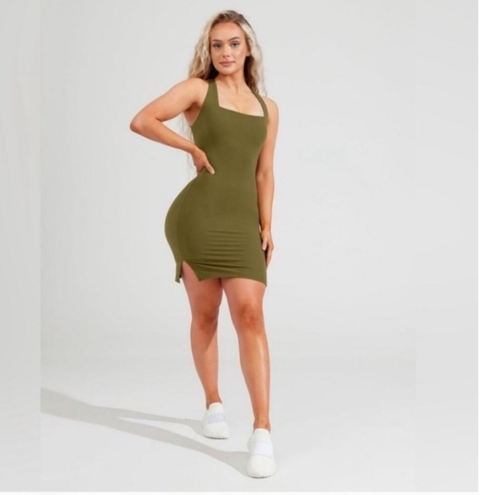 Buffbunny Revolution Dress - Grounded Dark Olive‎ Size Small